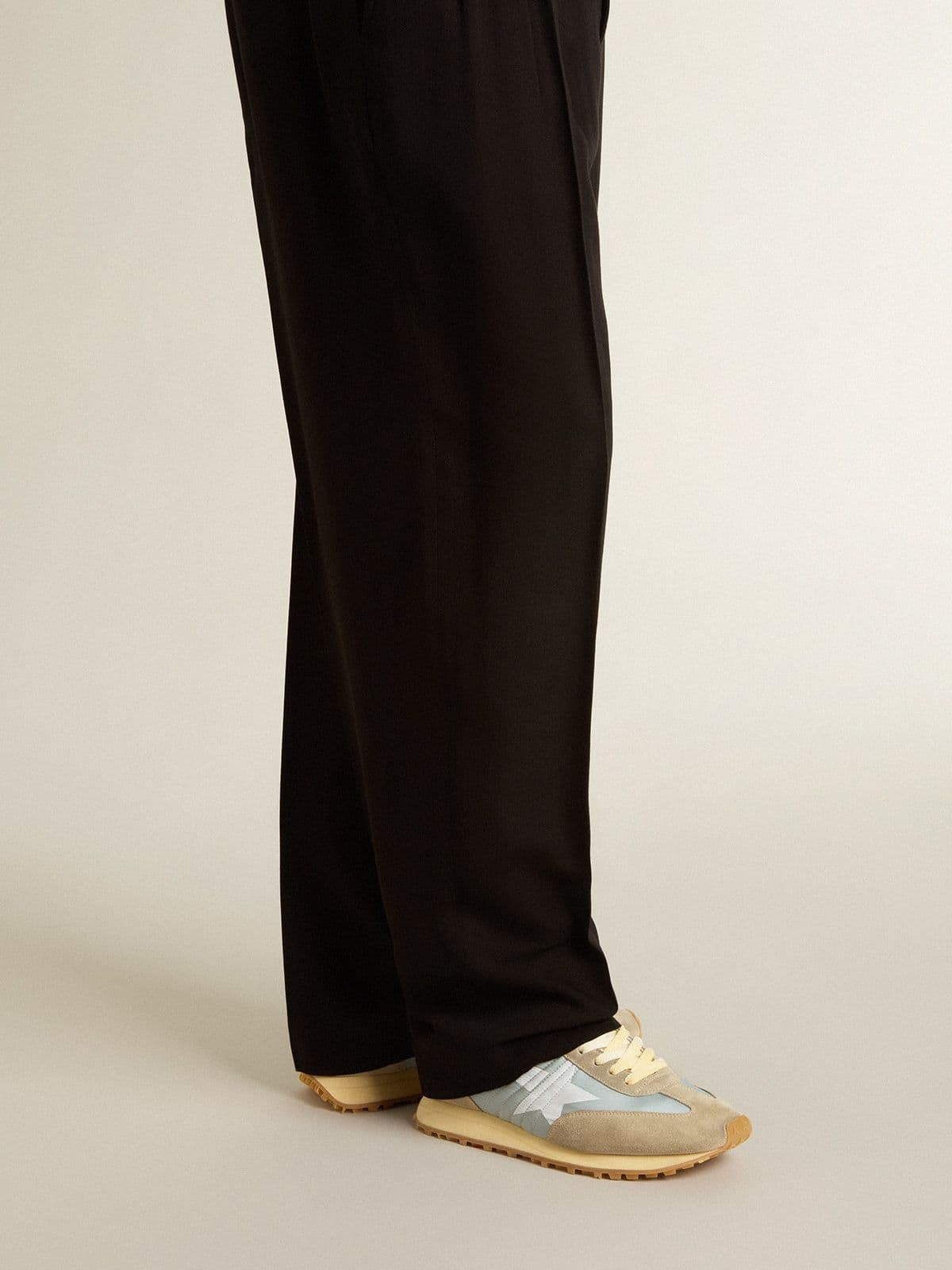 Golden Goose Low Top Sneakers Contrast Stitching In Brown