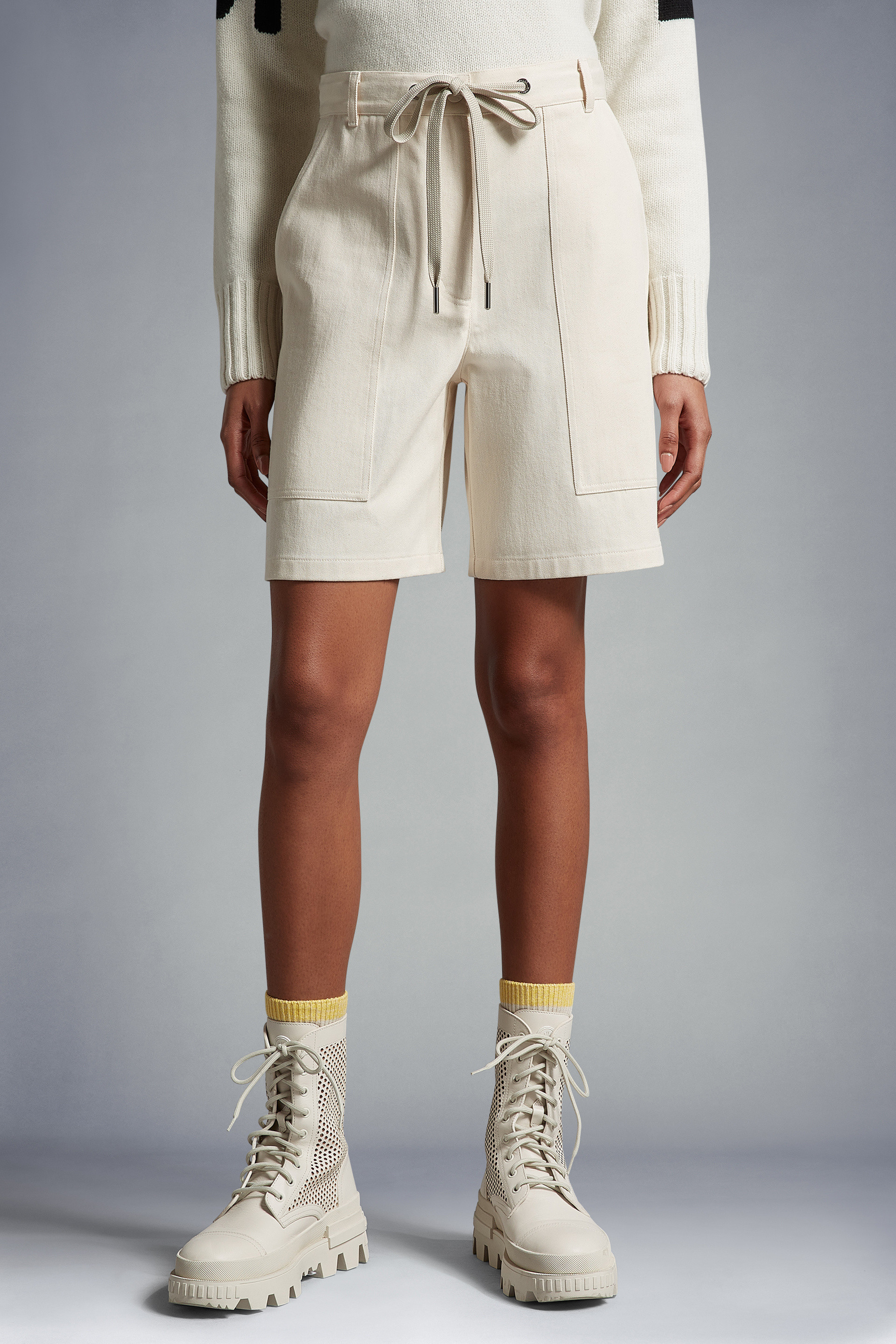 Moncler Drawstring-waist Cotton Shorts In White