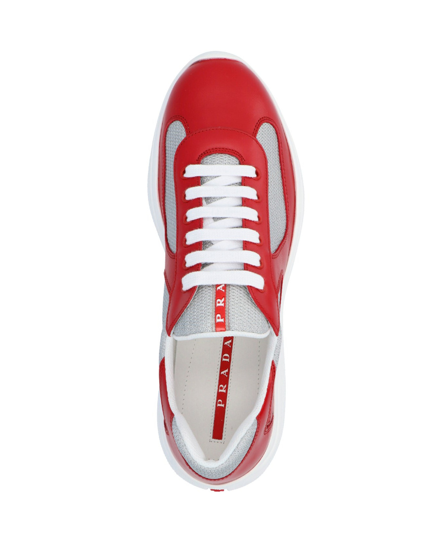 Prada Low Contrasting Panel Sneakers In Red