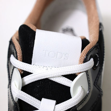 Tod's Lace-up Low-cut Casual Shoes In Black