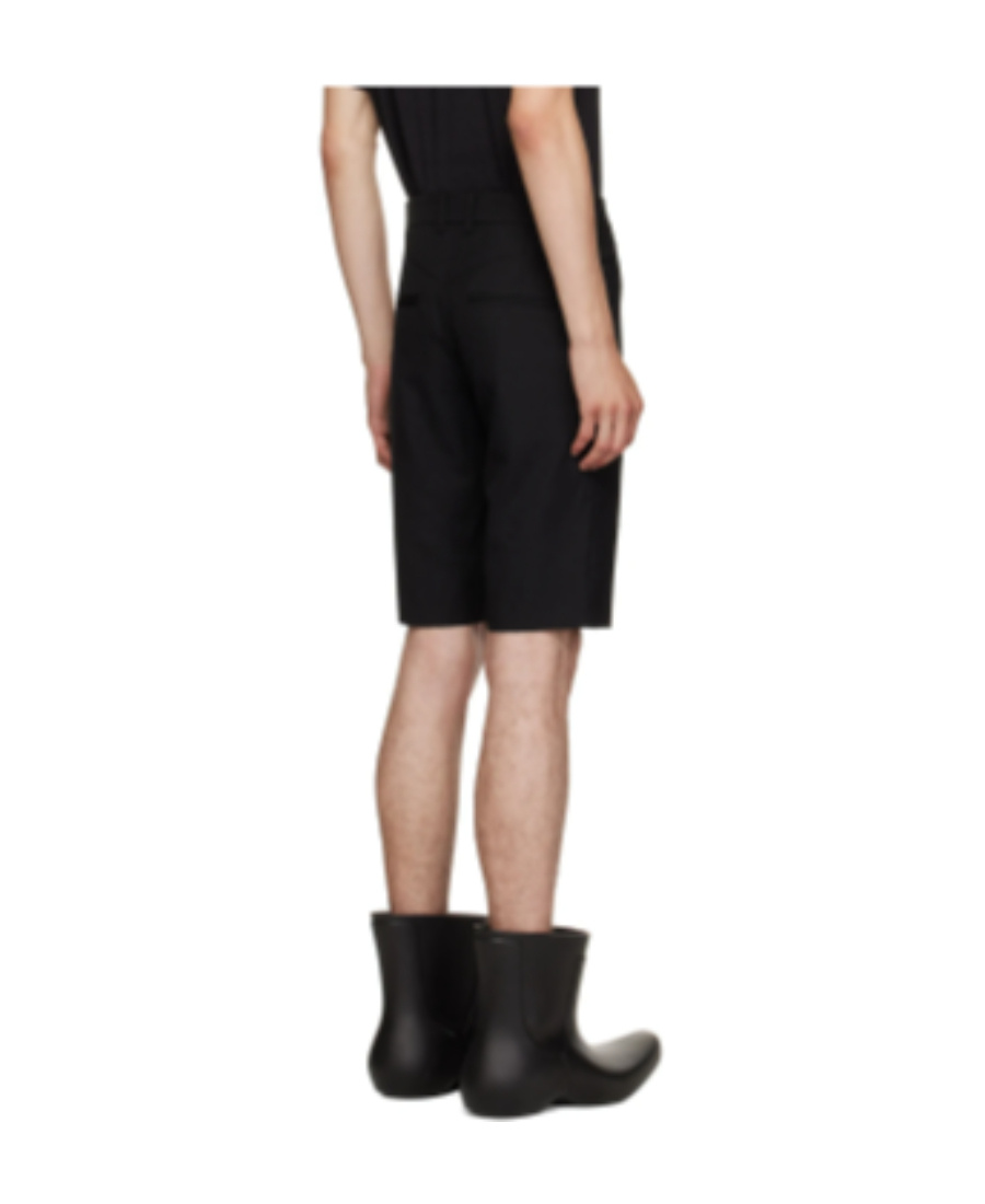 We11 Done Slim-fit Belt-loop Shorts In Black