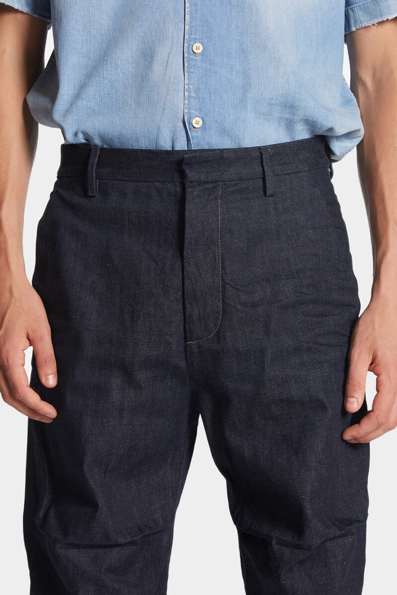 Shop Dsquared2 Straight-leg Jeans In Black