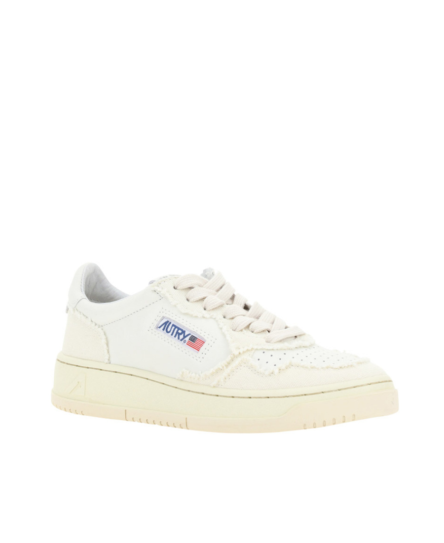 Autry Sneakers Medalist Low In Pelle Bianco Argento In White
