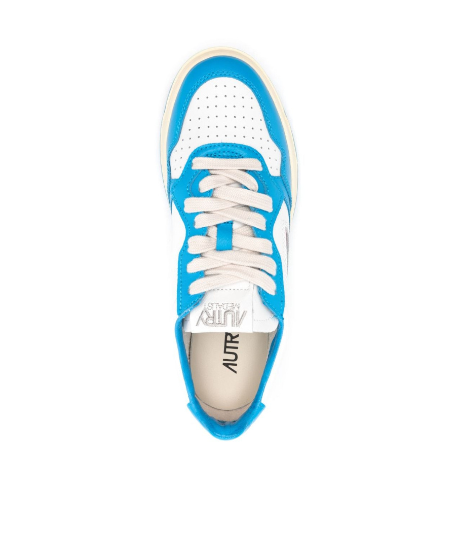 Autry Medalist Low-top Sneakers In White
