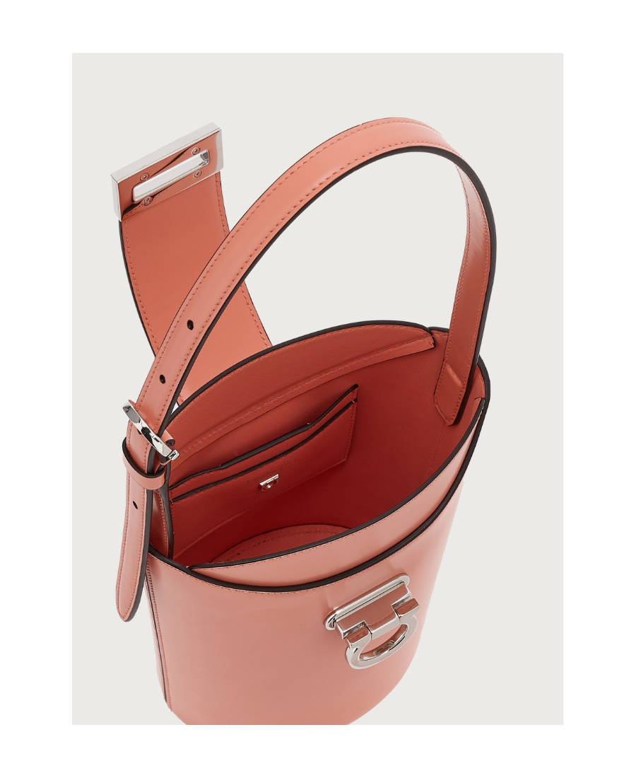 Shop Ferragamo Salvatore Trifolio Logo Engraved Shoulder Bag In Pink