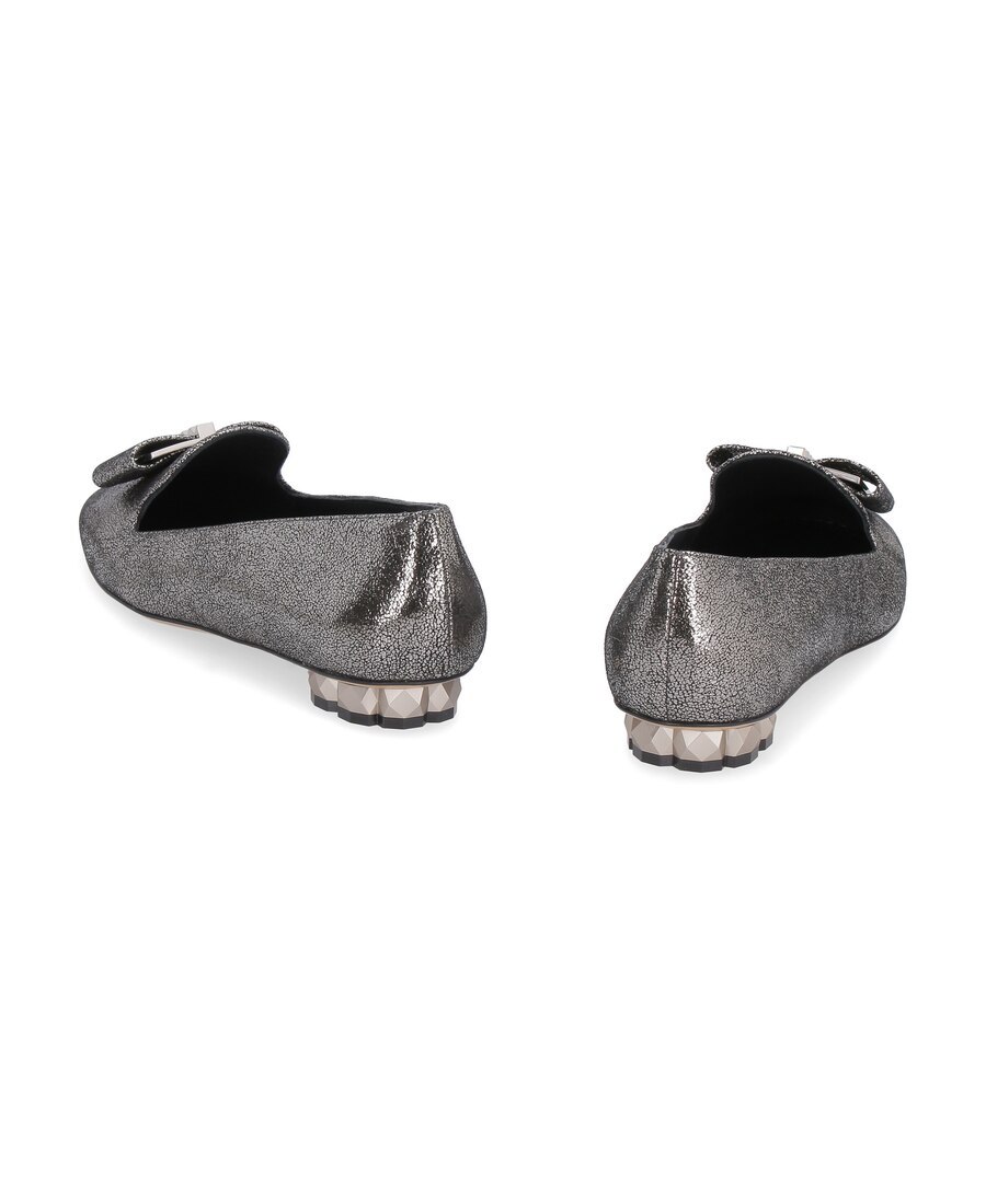 Ferragamo Geometric Heel Loafers In Gray