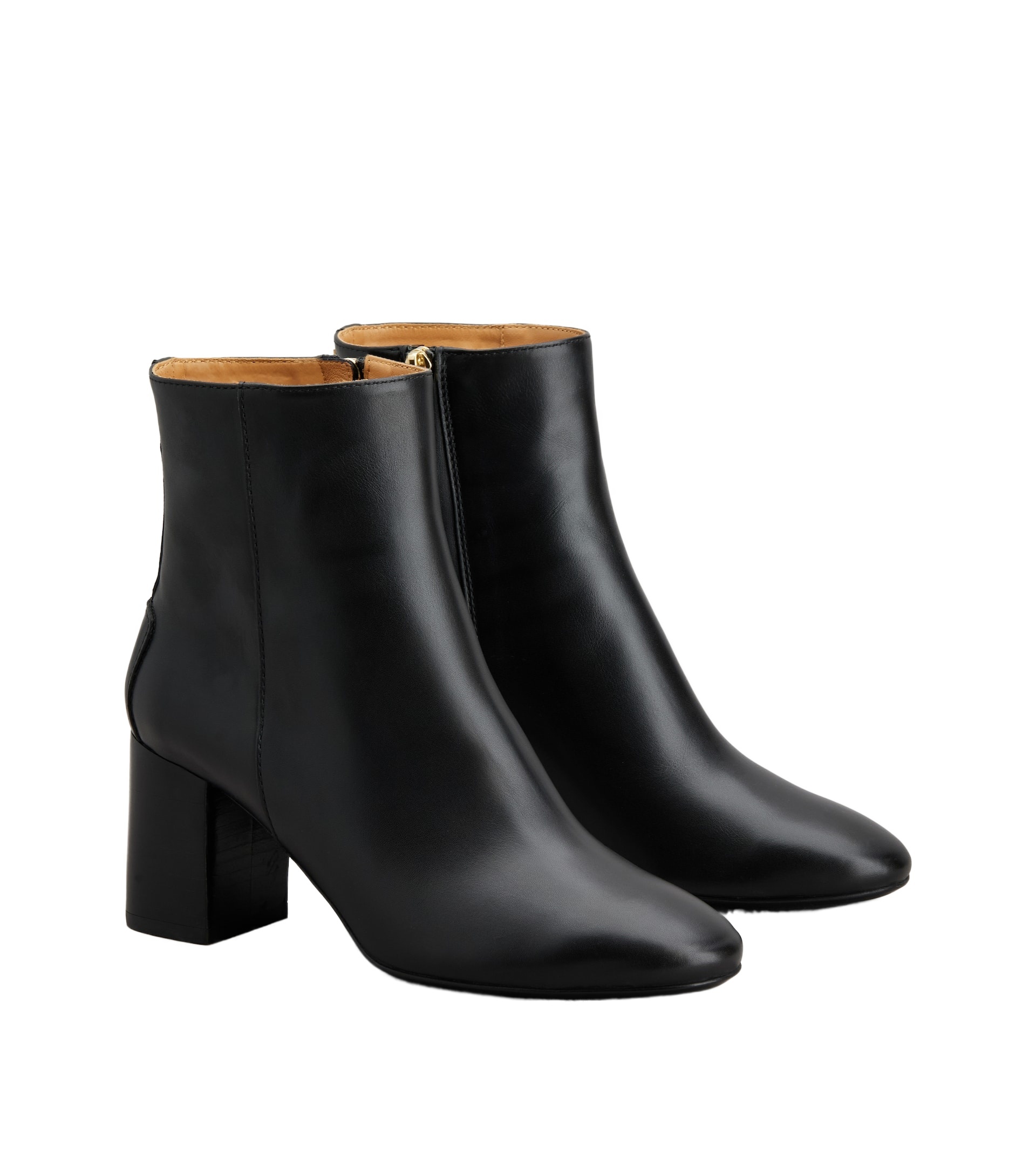 Tod's Leather Boots In Black