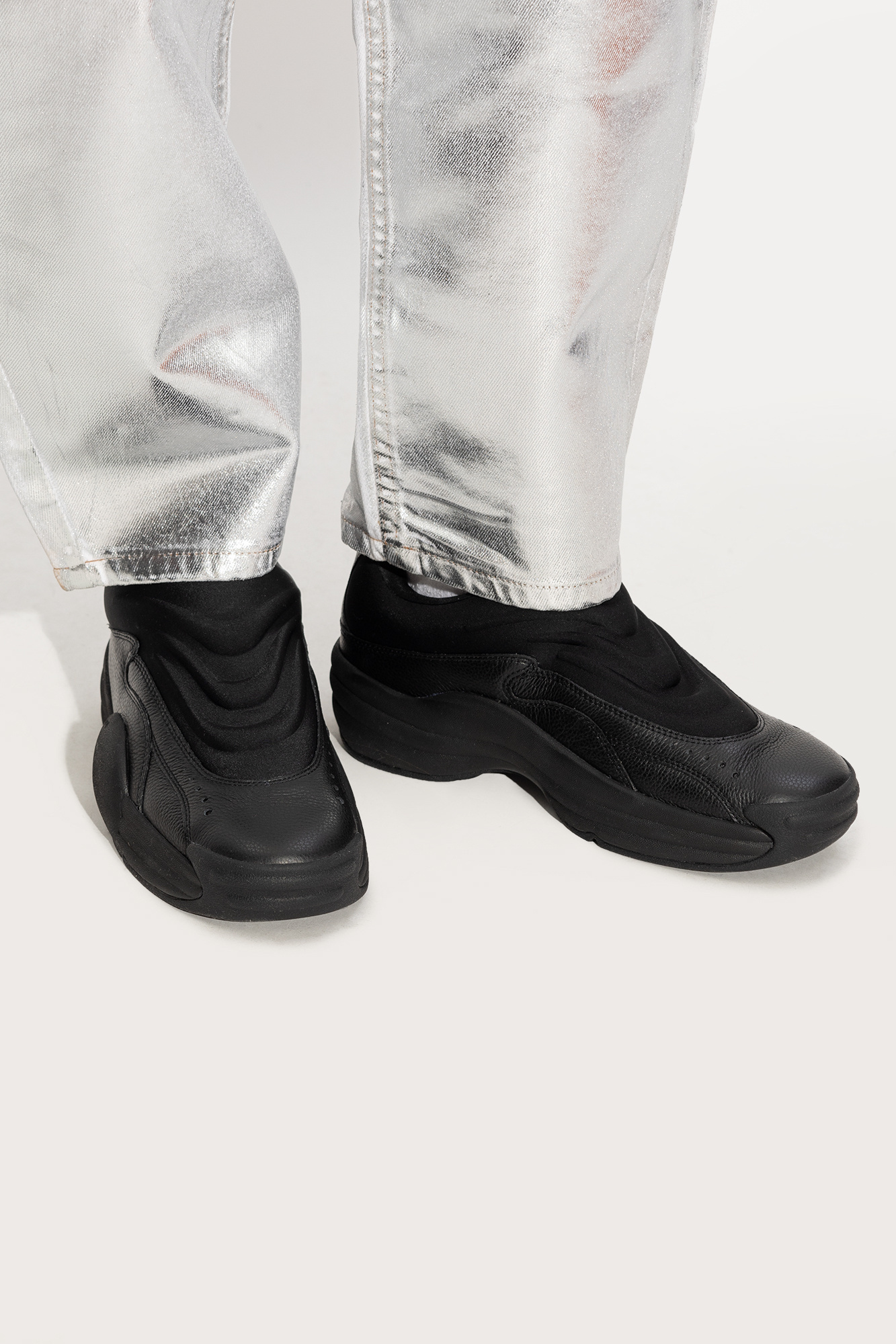 Alexander Wang Hoop Pebble Sneakers In Black