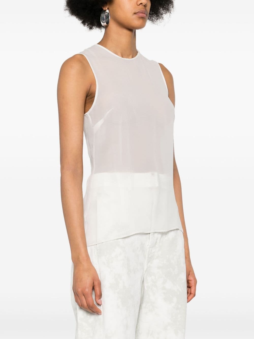 Ami Alexandre Mattiussi Sleeveless Blouse In White