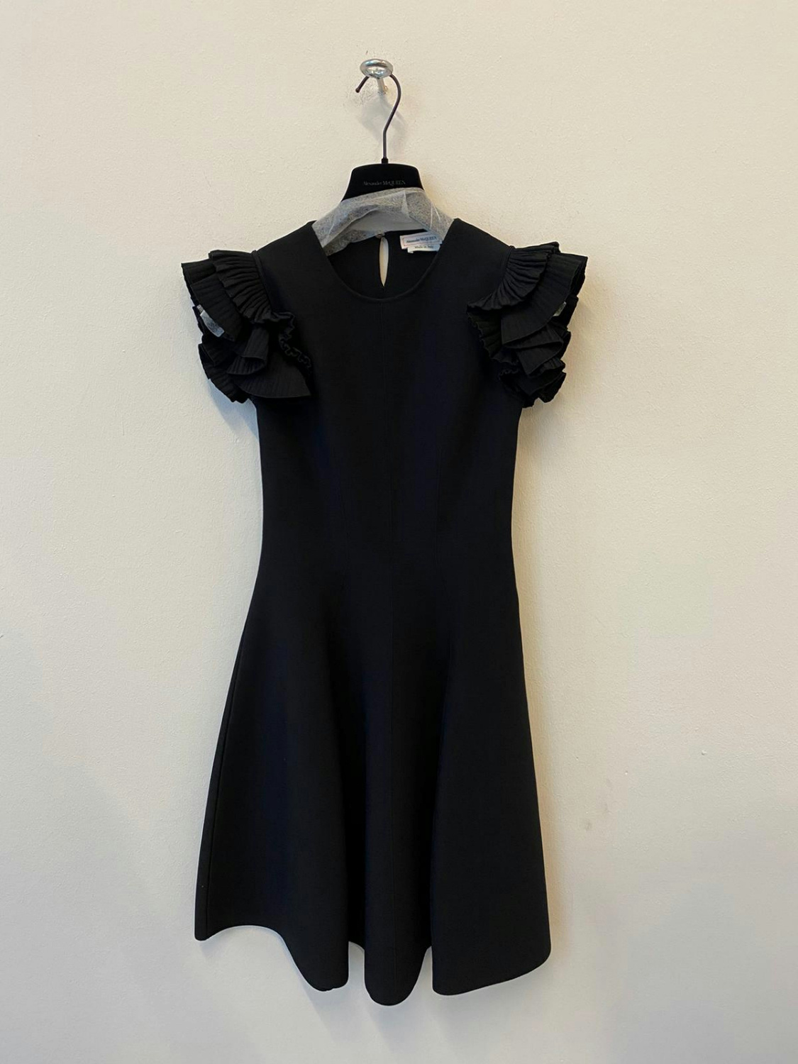 Alexander Mcqueen Ruffled Sleeve Mini Dress In Black