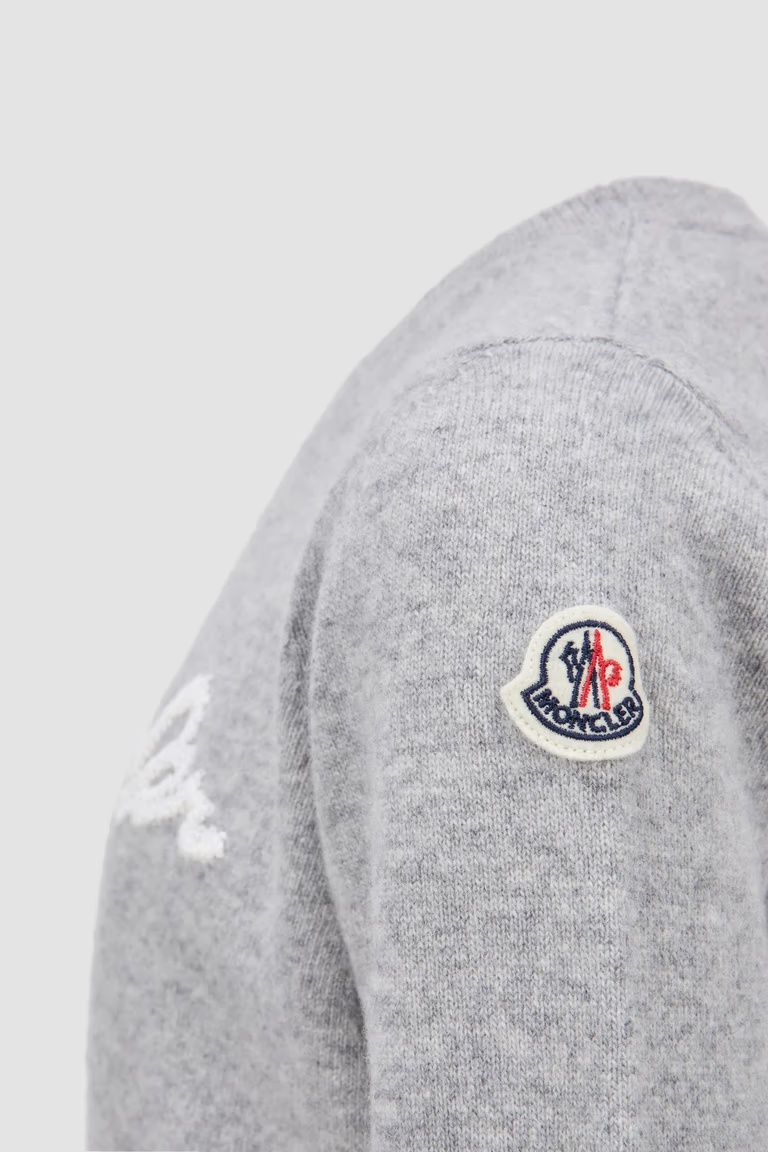 Moncler Logo-embroidered Virgin Wool Jumper In Gray