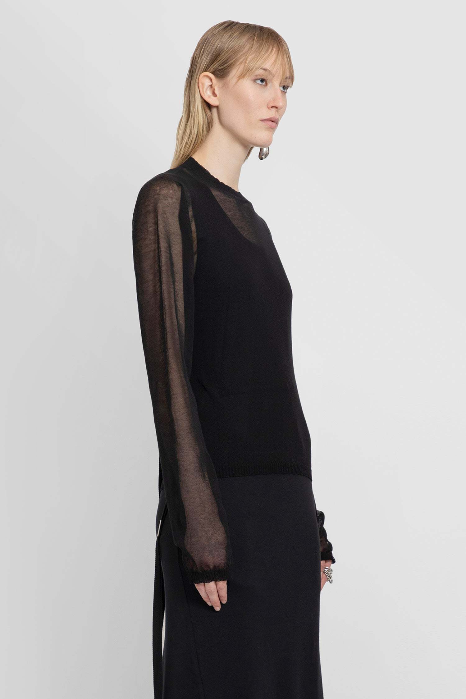 Ann Demeulemeester Logo Long-sleeved T-shirt In Black