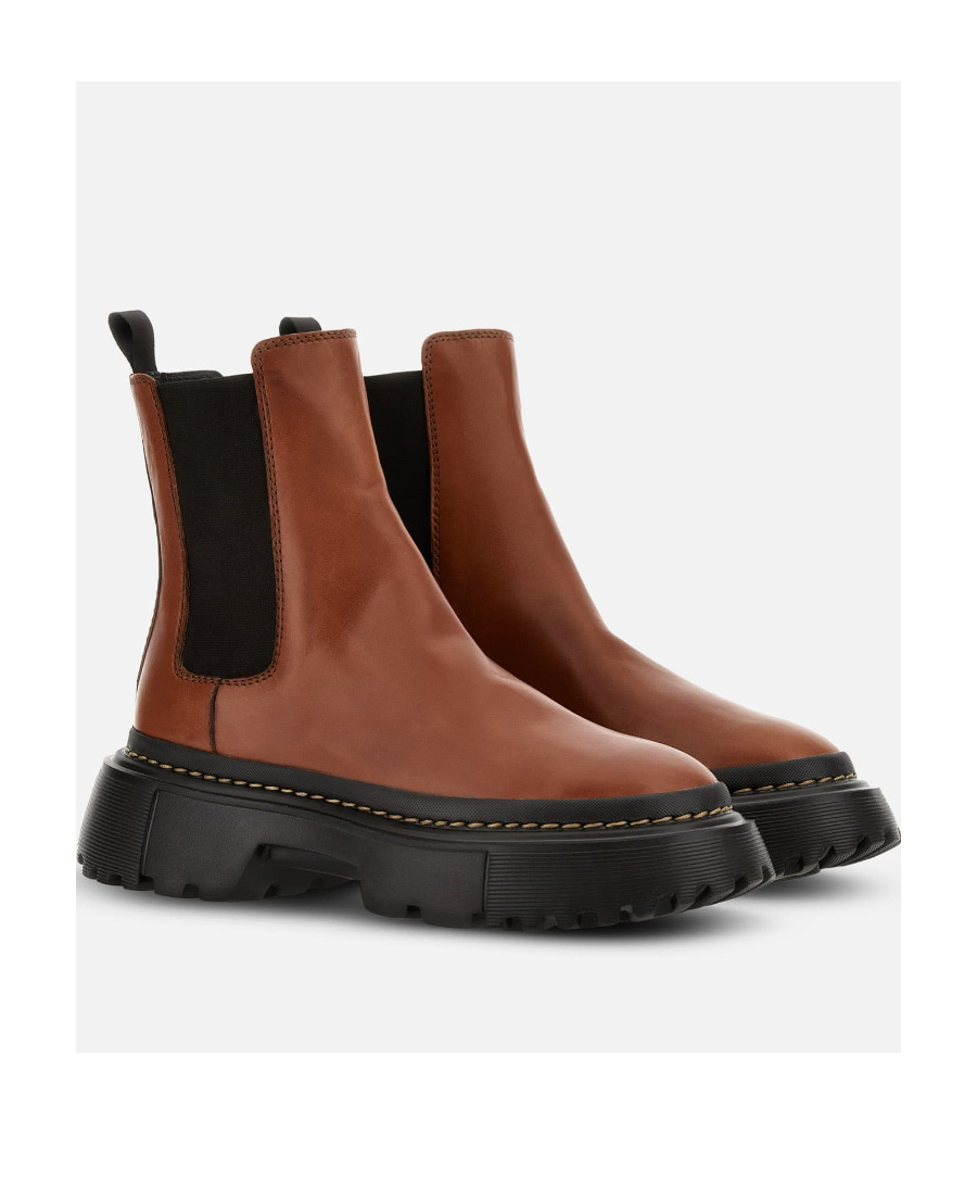 Hogan Chunky Sole Leather Ankle Boots In Black