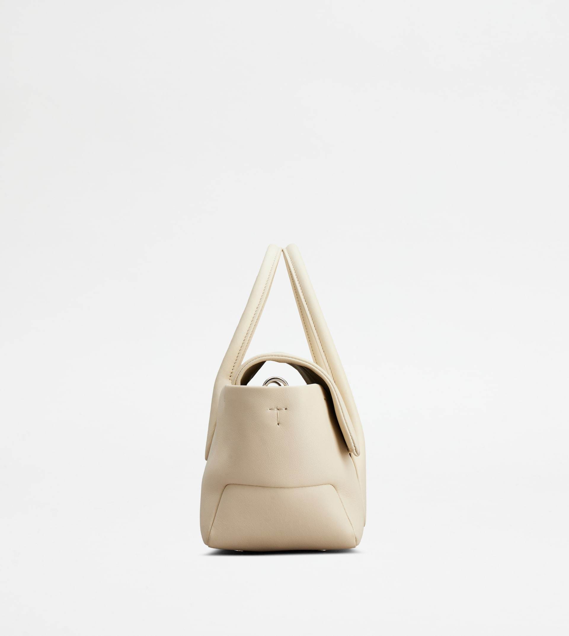 Tod's Di Leather Tote Bag In Nude