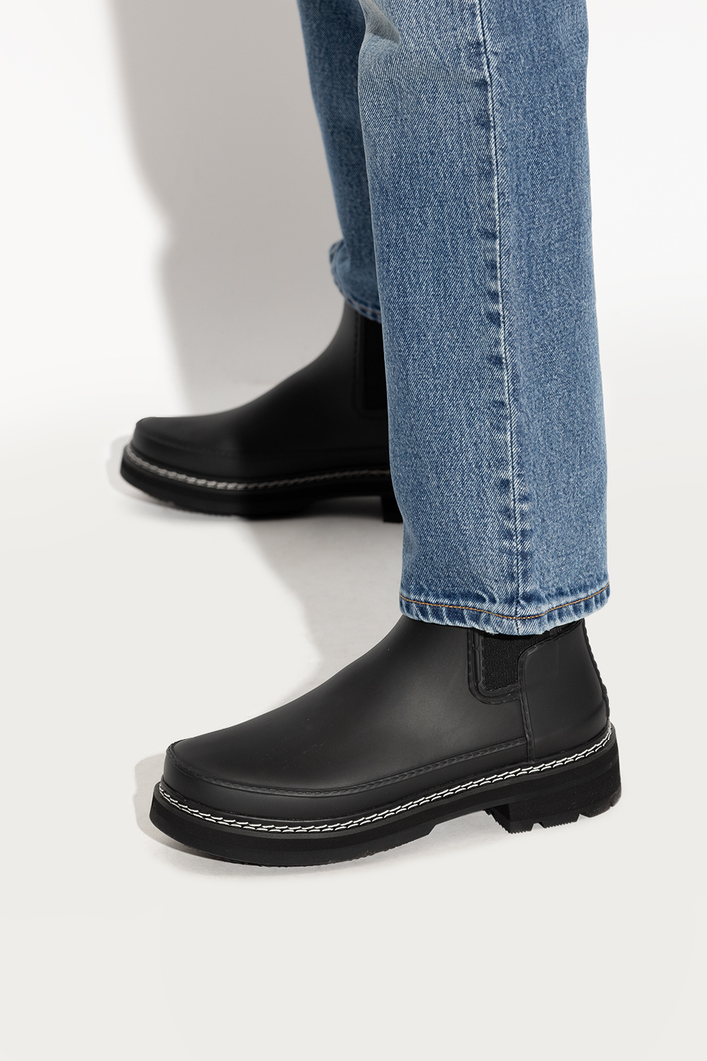 Hunter Logo Short Boots In Black