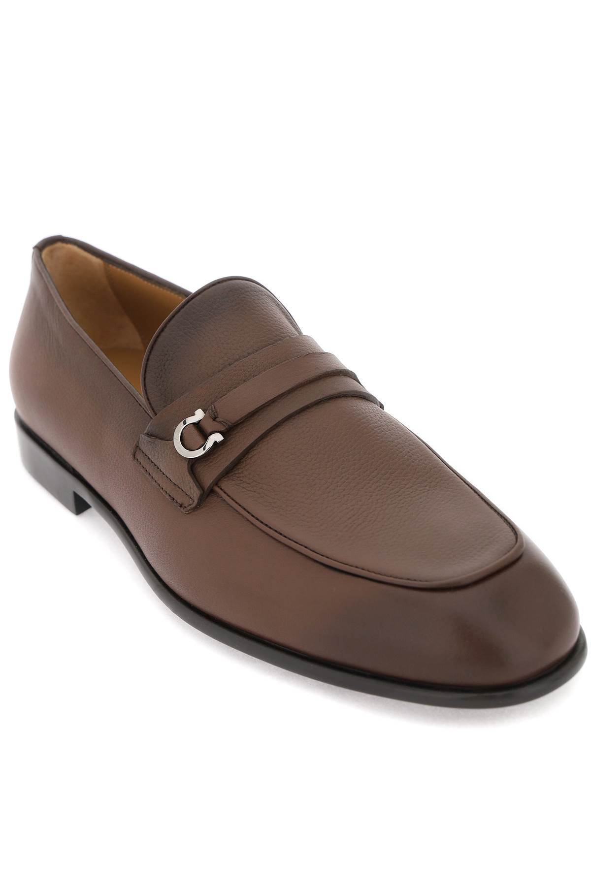 Ferragamo Gancini-ornament Leather Loafers In Brown