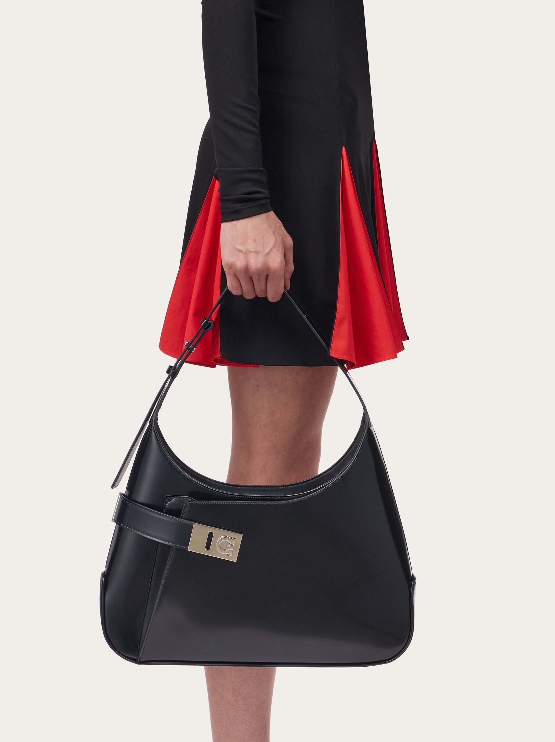 Ferragamo Archive Large Leather Shoulder Bag In Black