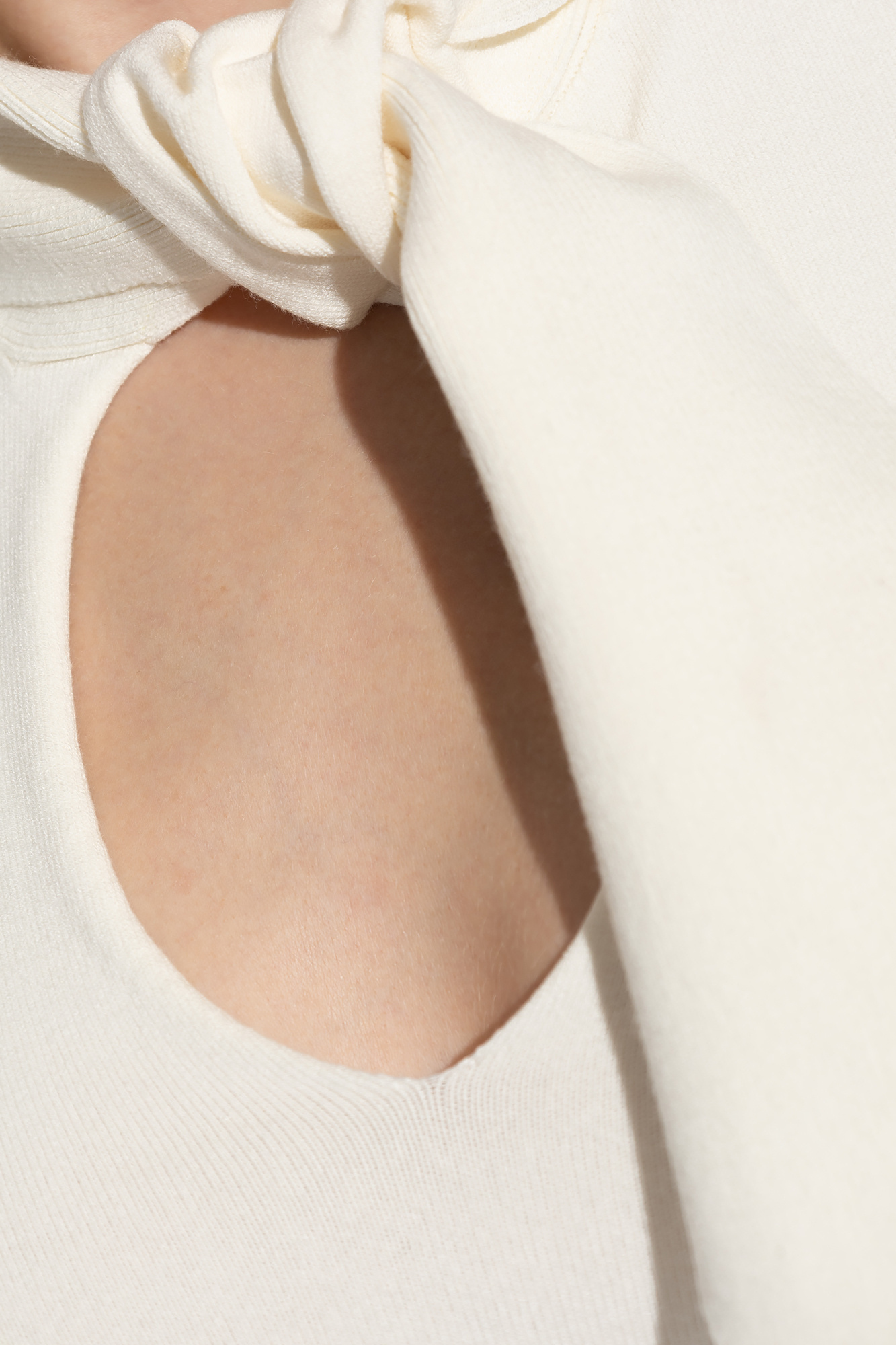 Attico The  Pussybow Ribbed Cropped Top In White