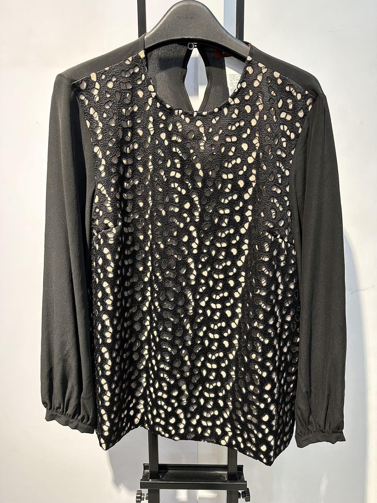 Max Mara Long-sleeved Blouse In Black