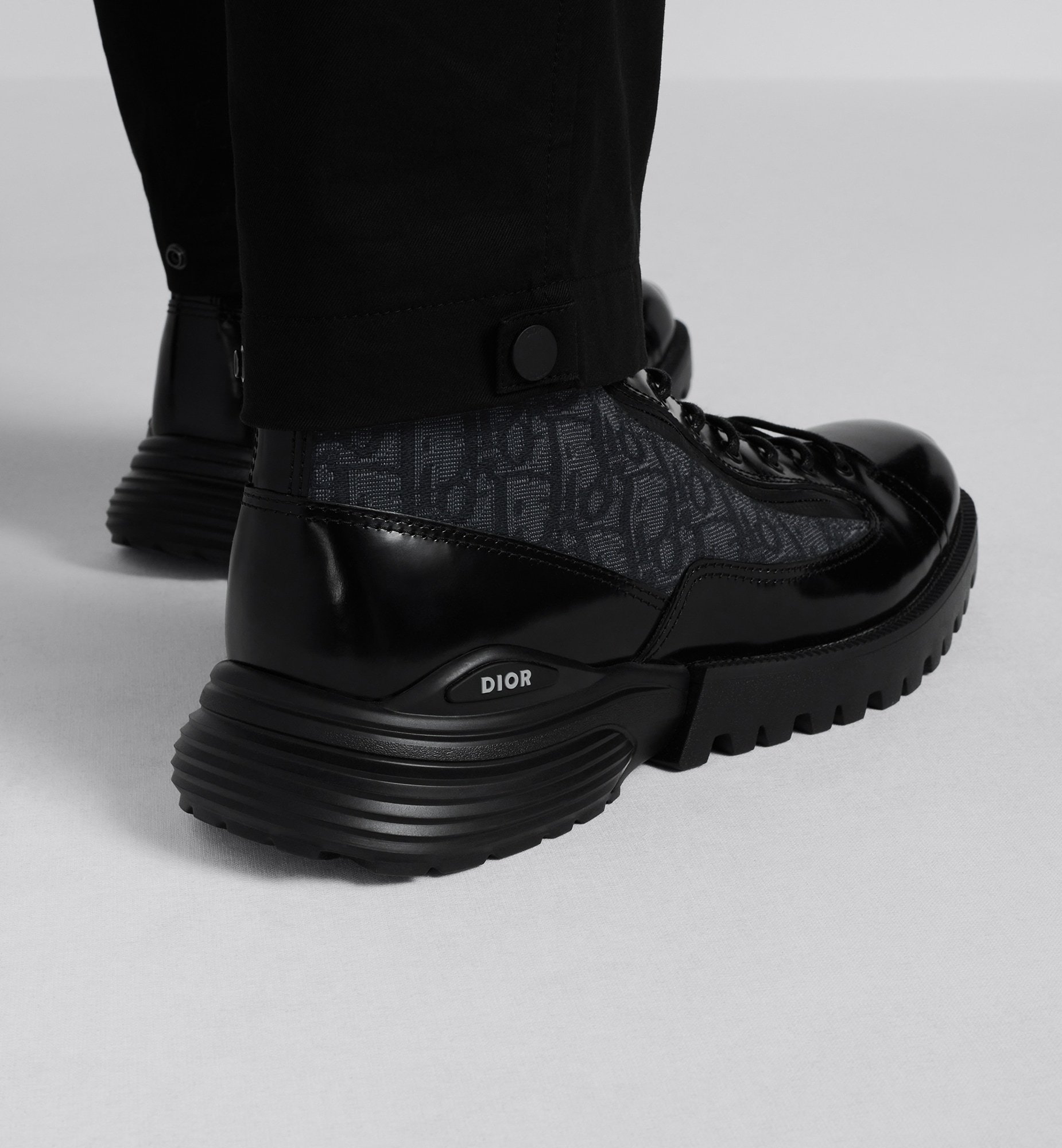 Dior Combat Ankle Boots Men In Black