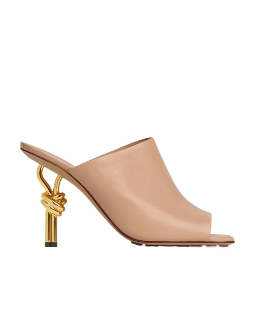 Bottega Veneta Knot Mules In Nude
