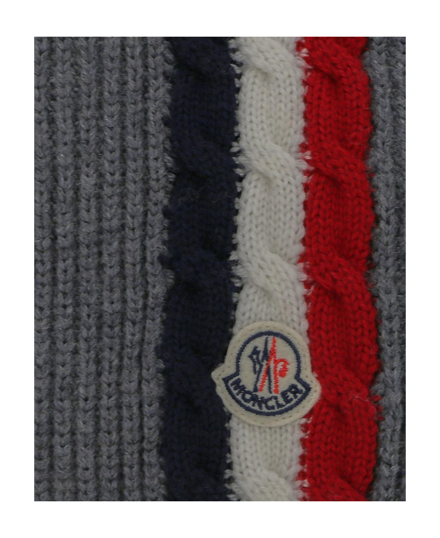 Moncler Logo-patch Ribbed Scarf In Black