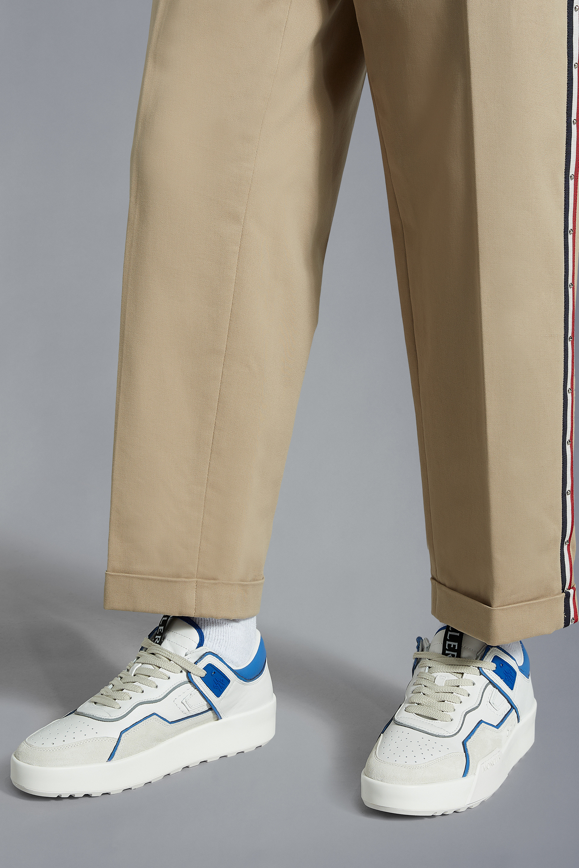 Moncler Promyx Space Low-top Sneakers In White