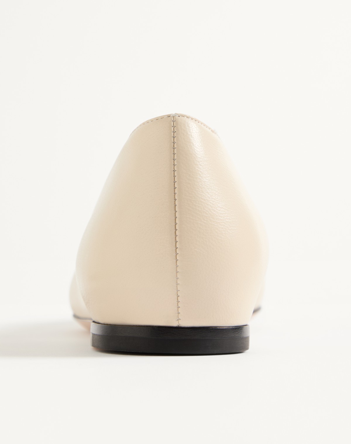 Valentino Garavani Vlogo White Lamb Leather Goat Leather Classic Ballet Flats In Neutral
