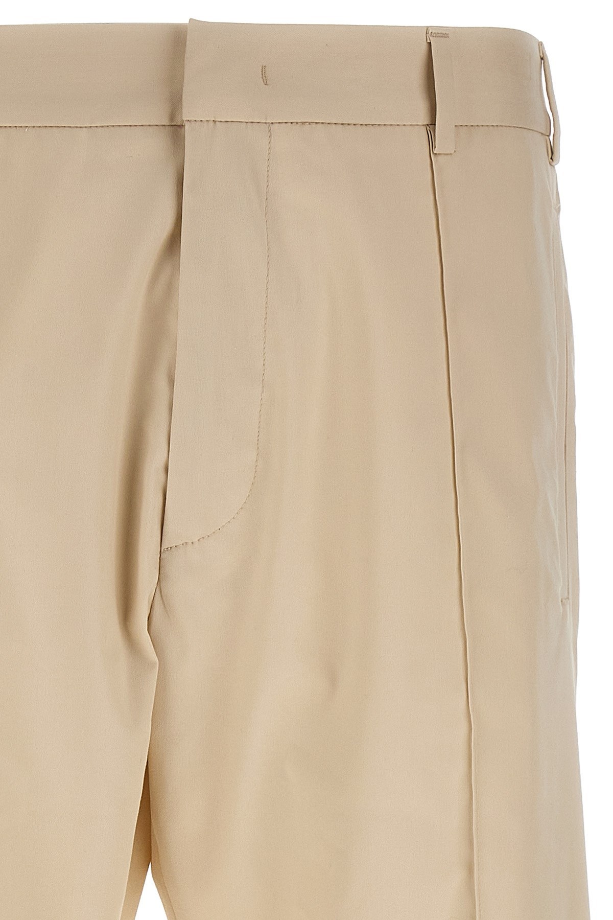 424 Trousers With Pleats At The Front In Nude