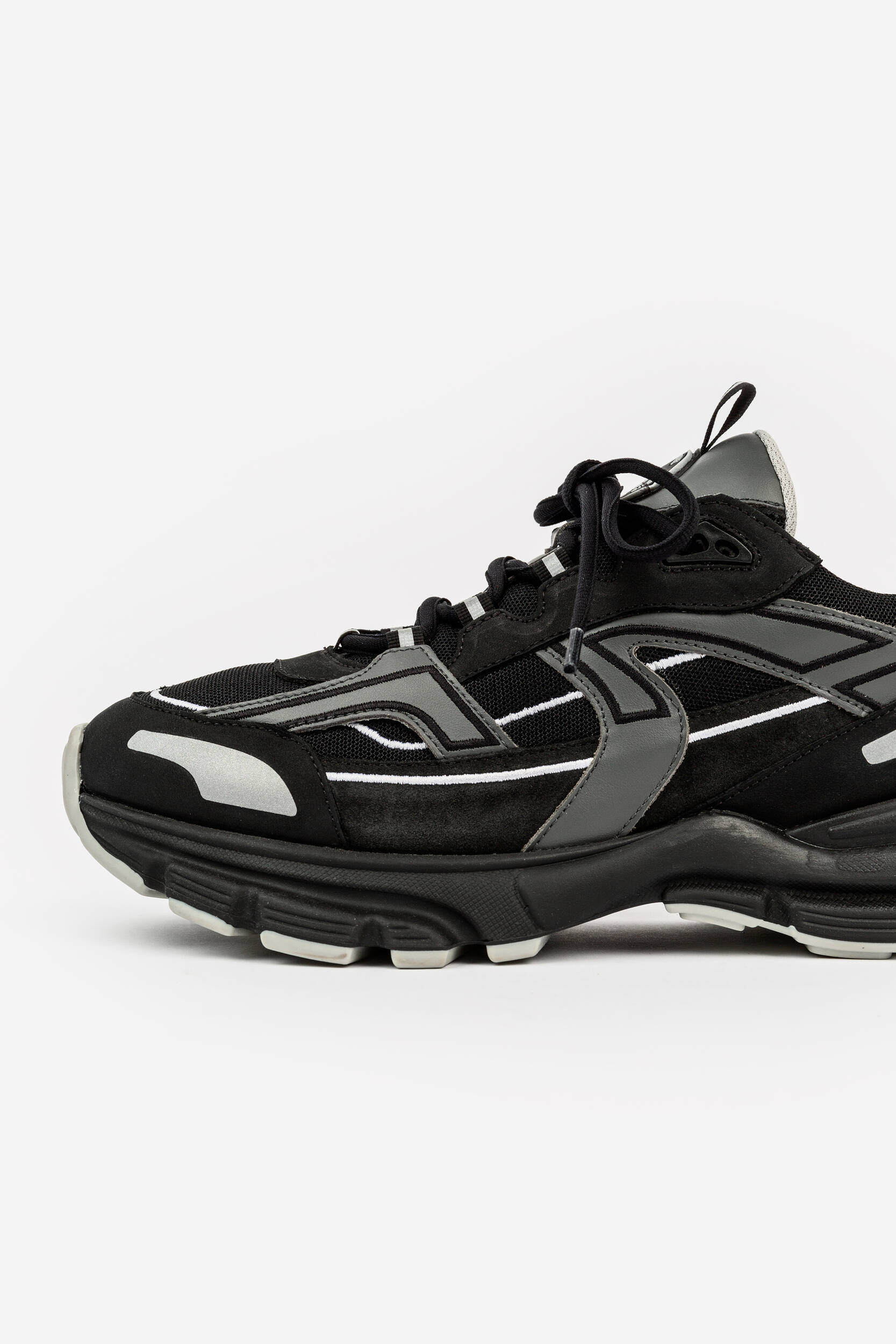 Axel Arigato Tie Professional Sports Shoes In Black