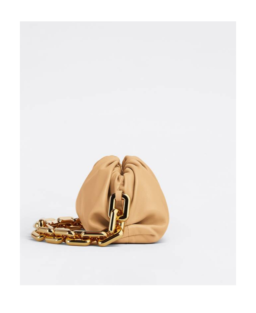 Bottega Veneta The Chain Pouch Shoulder Bag In Nude