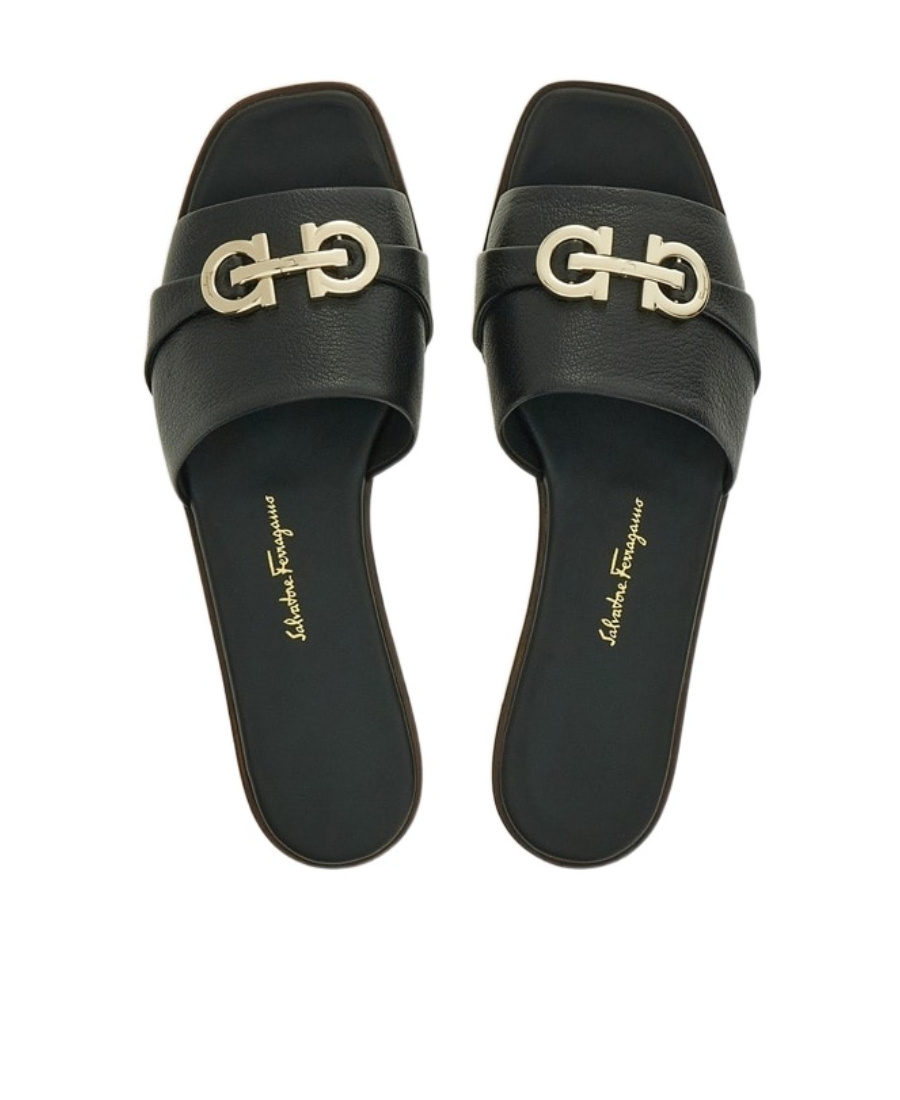 Ferragamo Salvatore Oria Gancini Slides In Black