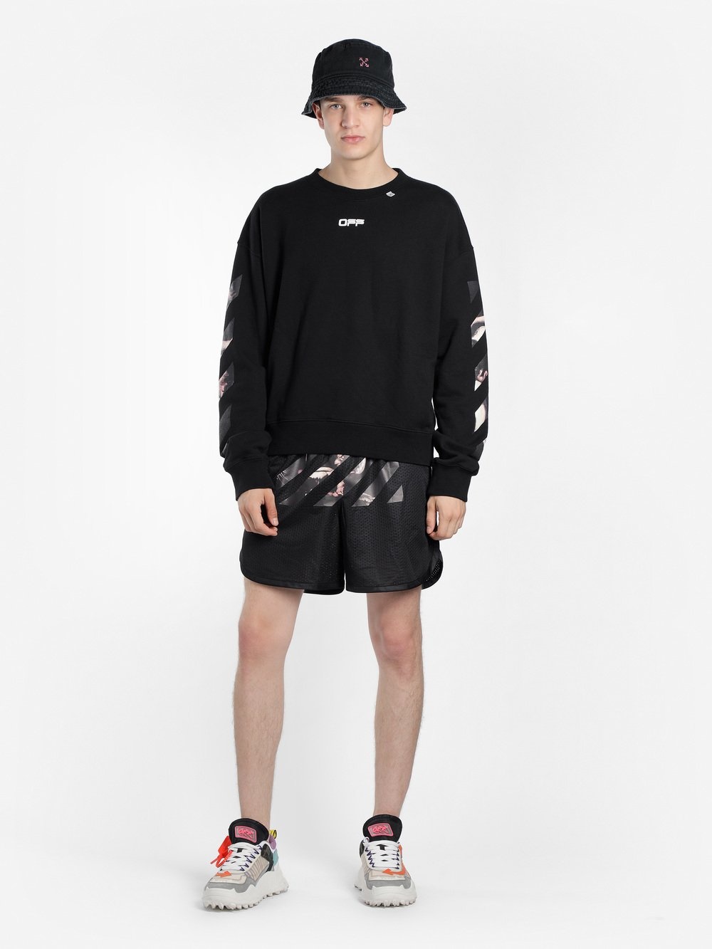 Off-white Caravaggio Arrows Sweatshirt In Black