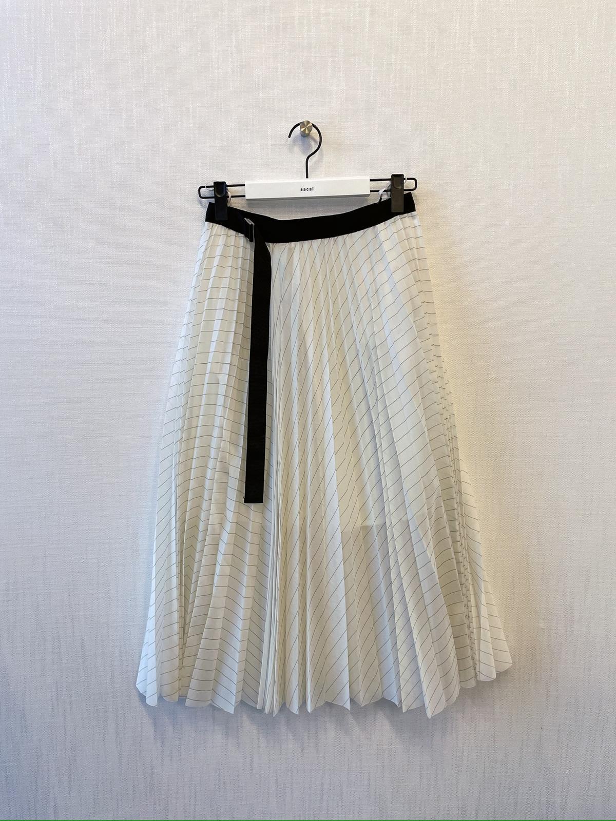 Sacai Pleated Skirt In Nude