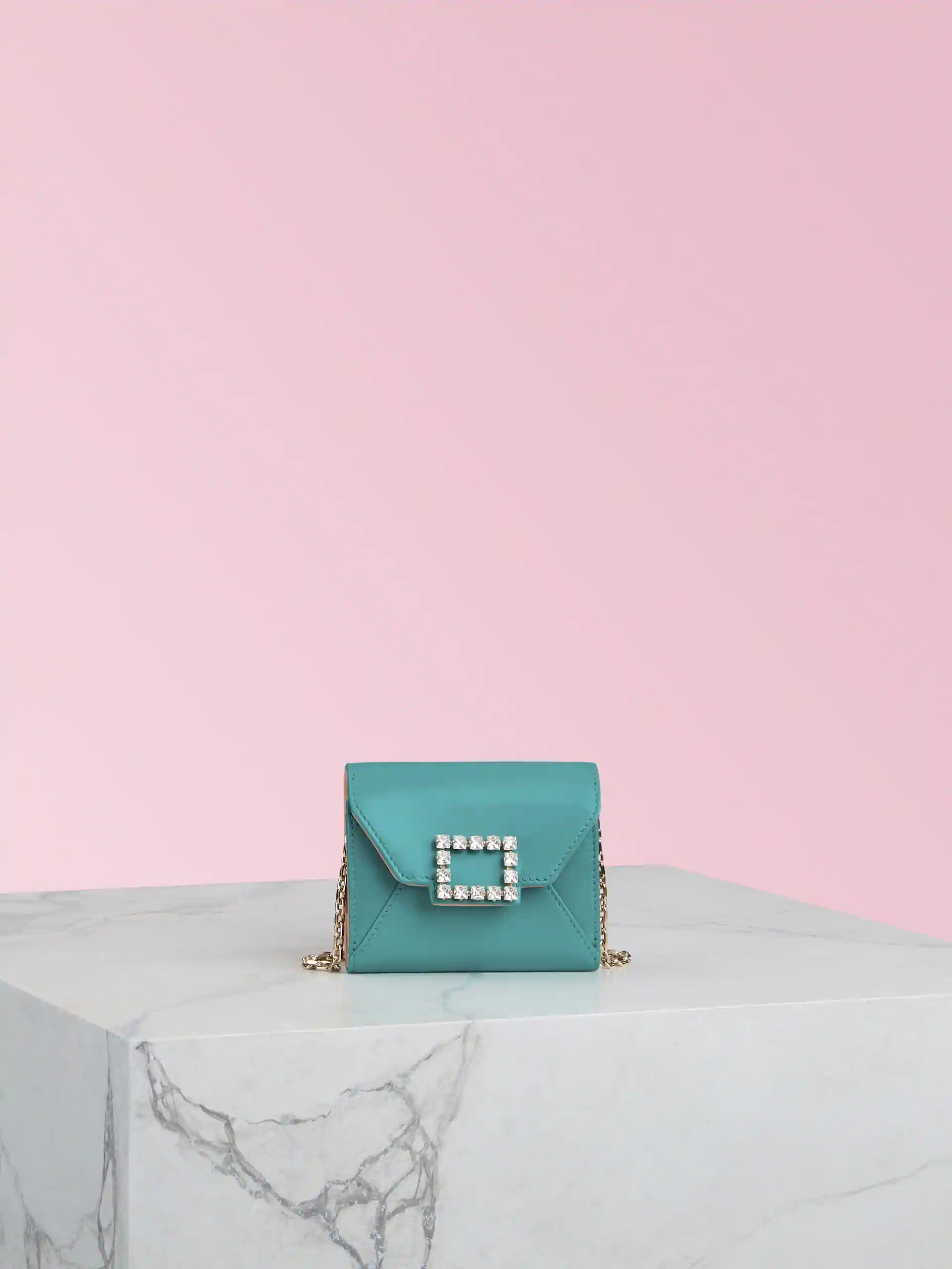 Roger Vivier Buckle Chain-link Wallet In Blue