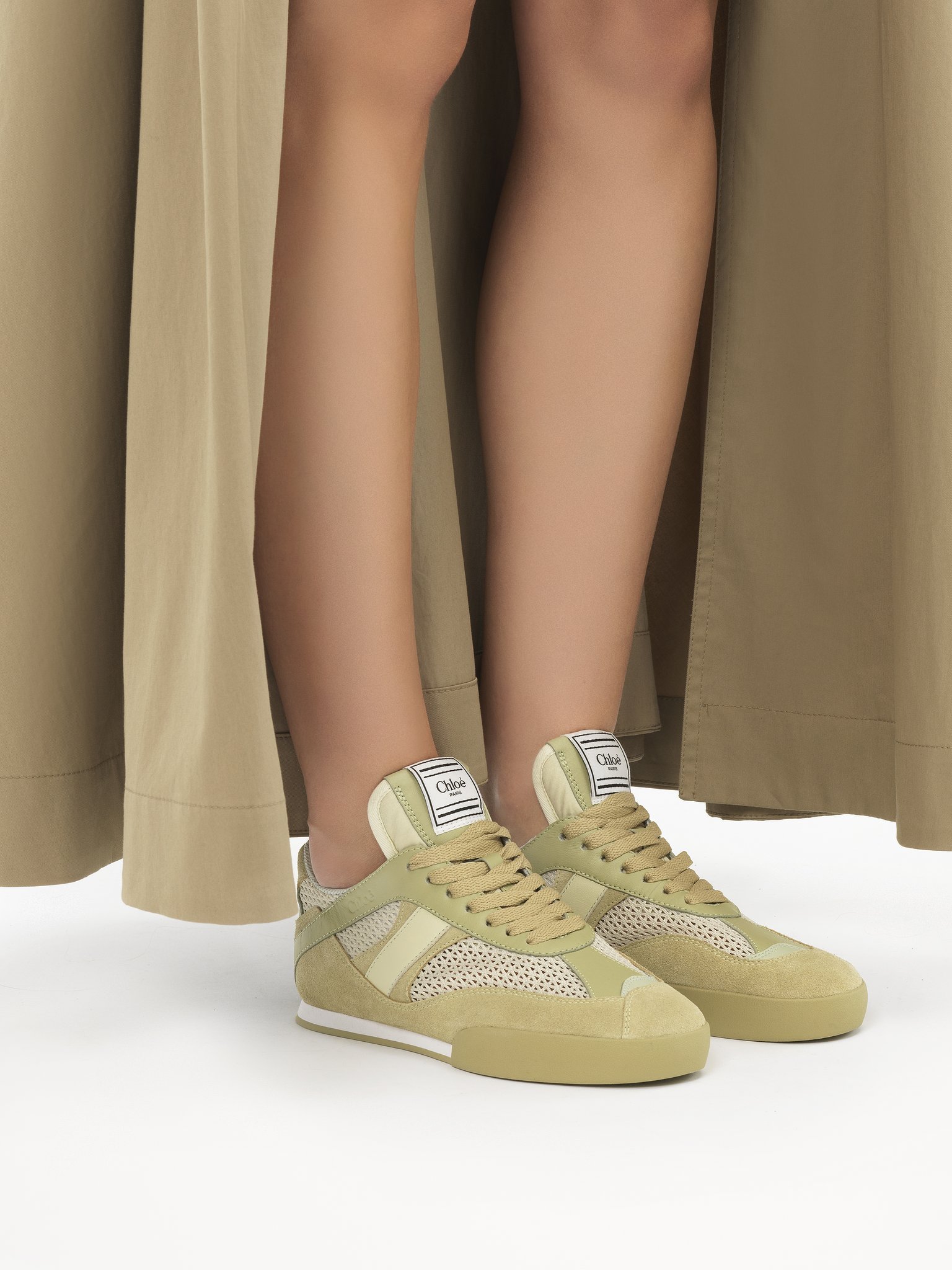 Chloé Women Kick Sneakers In Nude