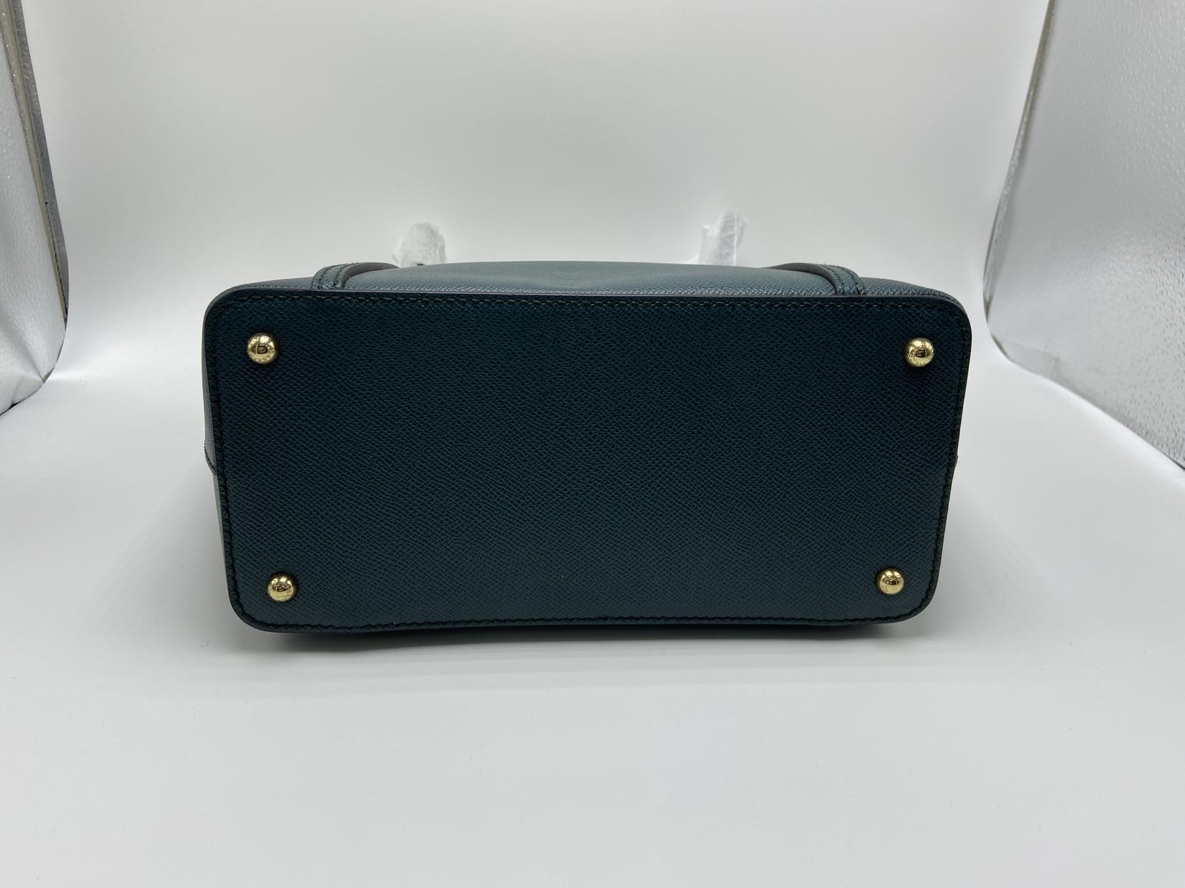 Dolce & Gabbana Handle Handbag In Black