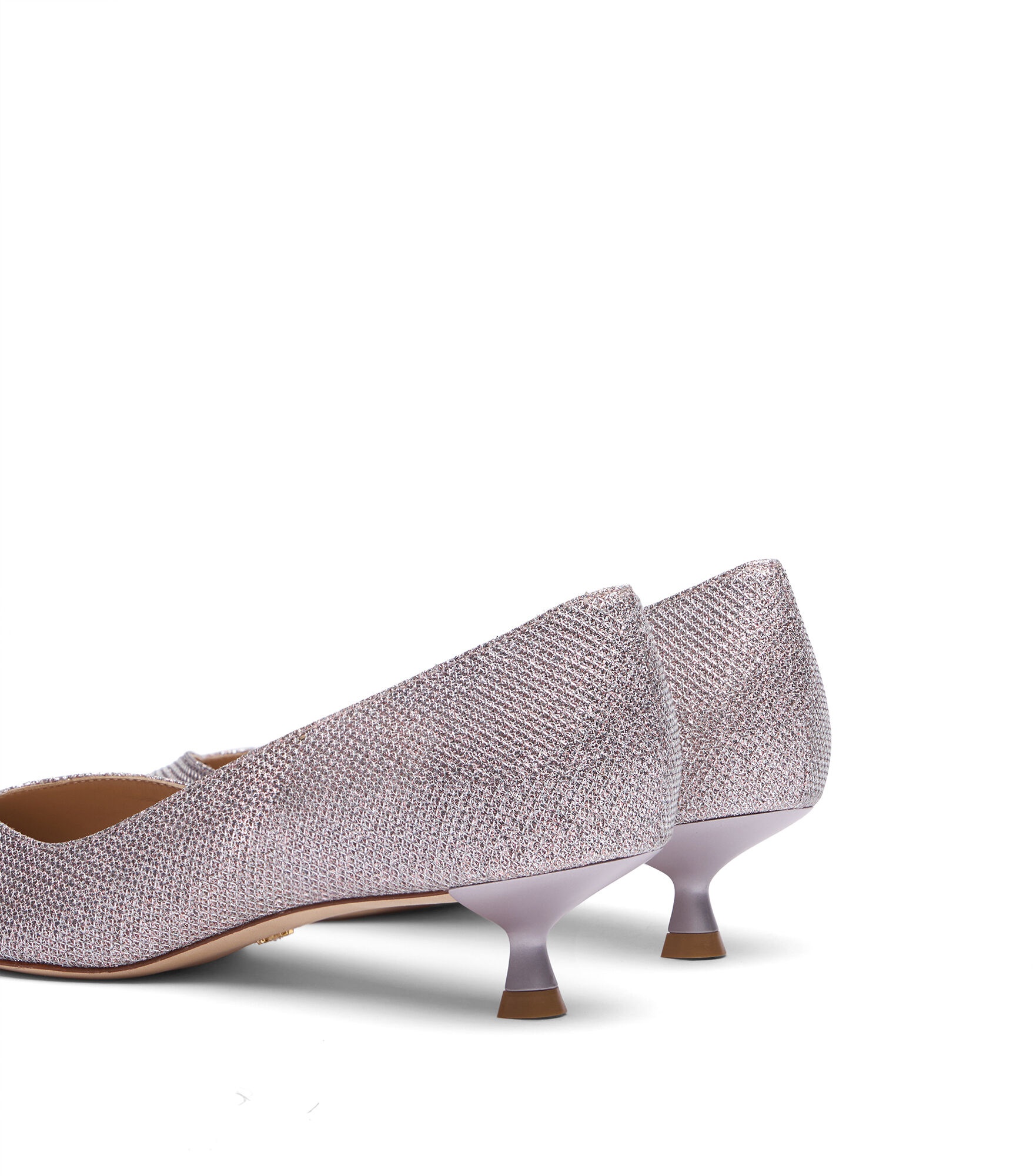 Stuart Weitzman Eva 35mm Pupms In Gray