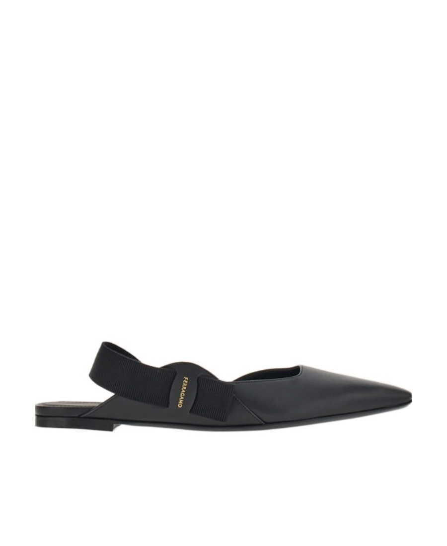 Ferragamo Vara Bowknot Shoes In Black