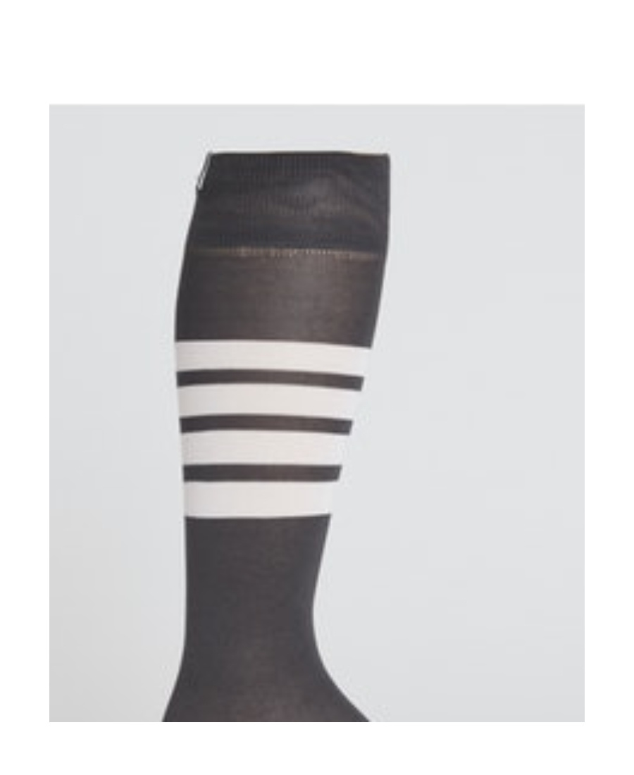 Thom Browne 4-bar Stripe Socks In Black