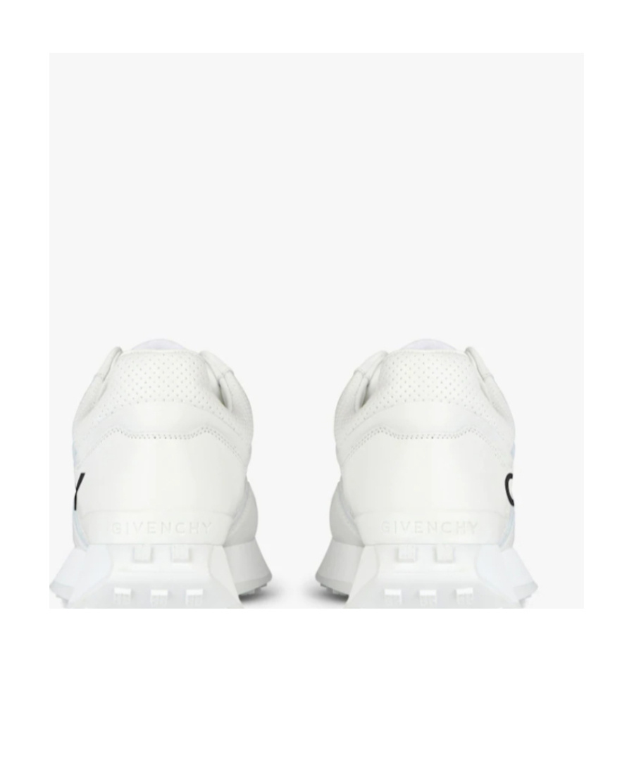 Givenchy Side Logo-print Detail Sneakers In White