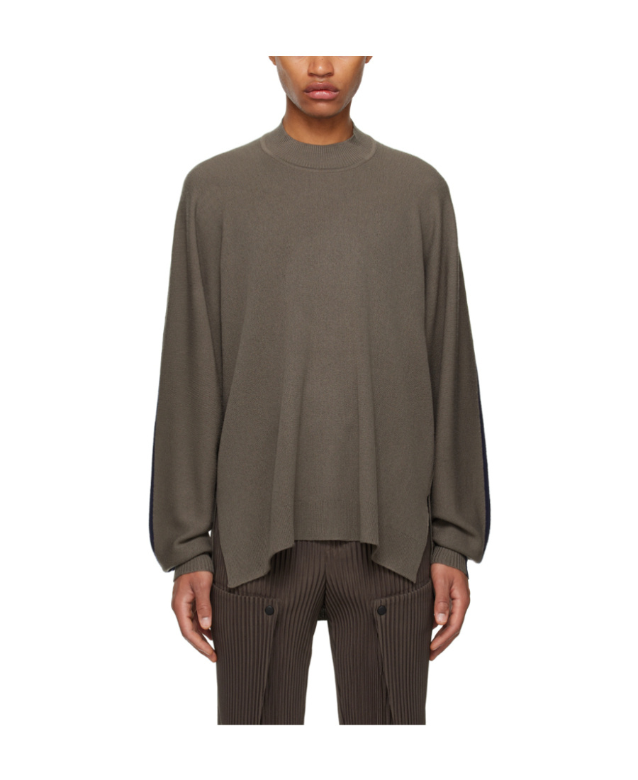 Issey Miyake Crew-neck Wool Jumper In Green