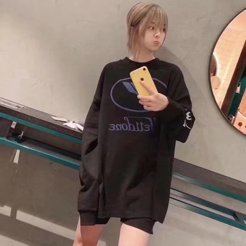 We11 Done Oversized Logo Sweatshirt In Black