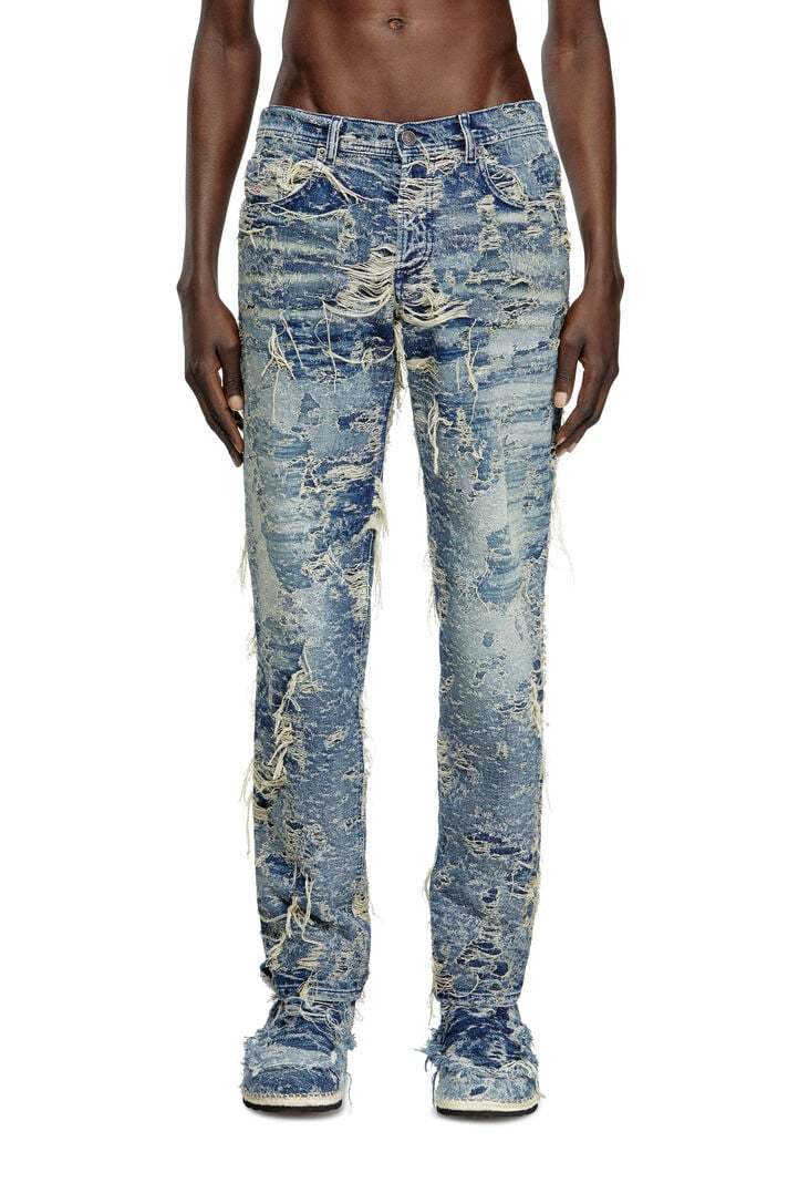 Diesel Regular Distressed Jeans 2023 D-finitive 09m04 In Blue