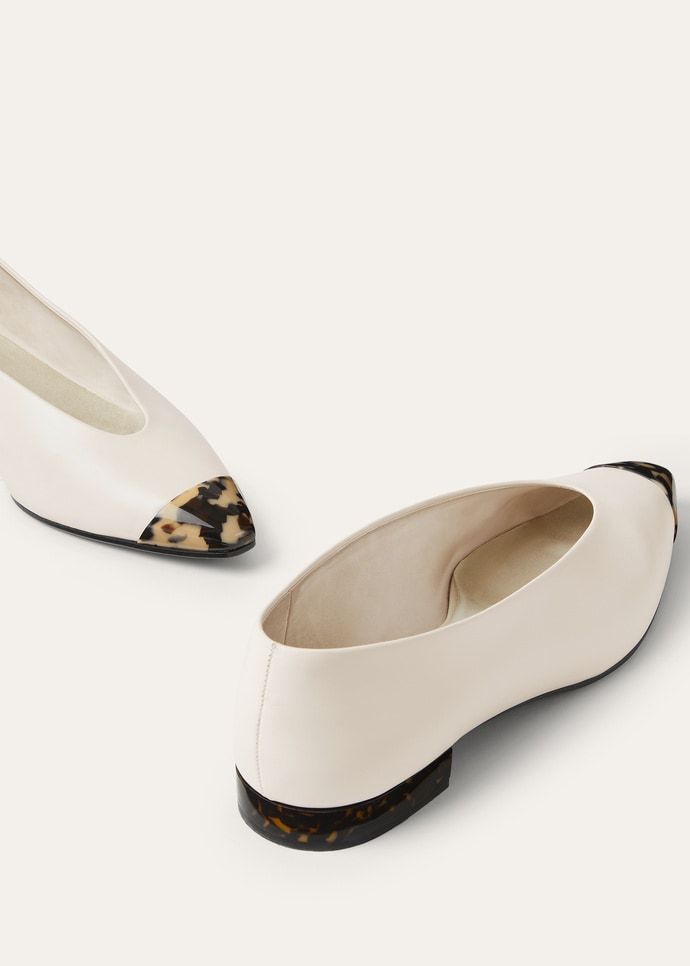 Loro Piana Rebecca Ballet Flats In Neutral
