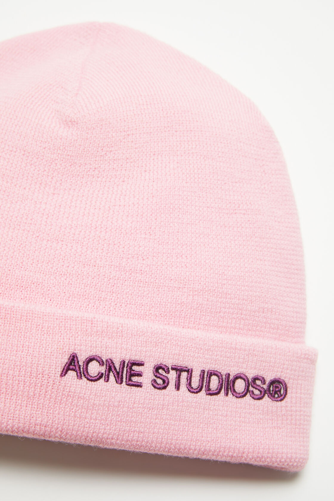 Acne Studios Logo Knitted Wool Hat In Pink