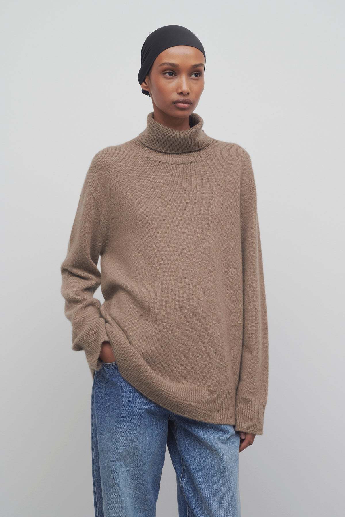 The Row Hepny Turtleneck Knitted Jumper In Brown