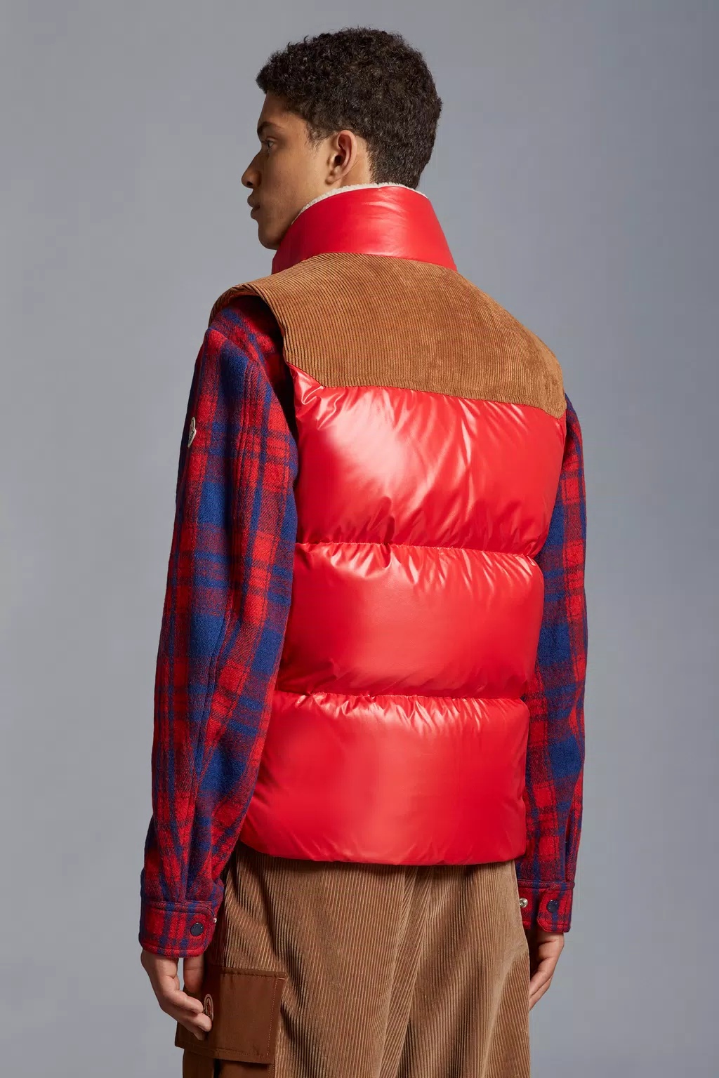 Moncler Red Bodywarmer Jacket For Men In Red
