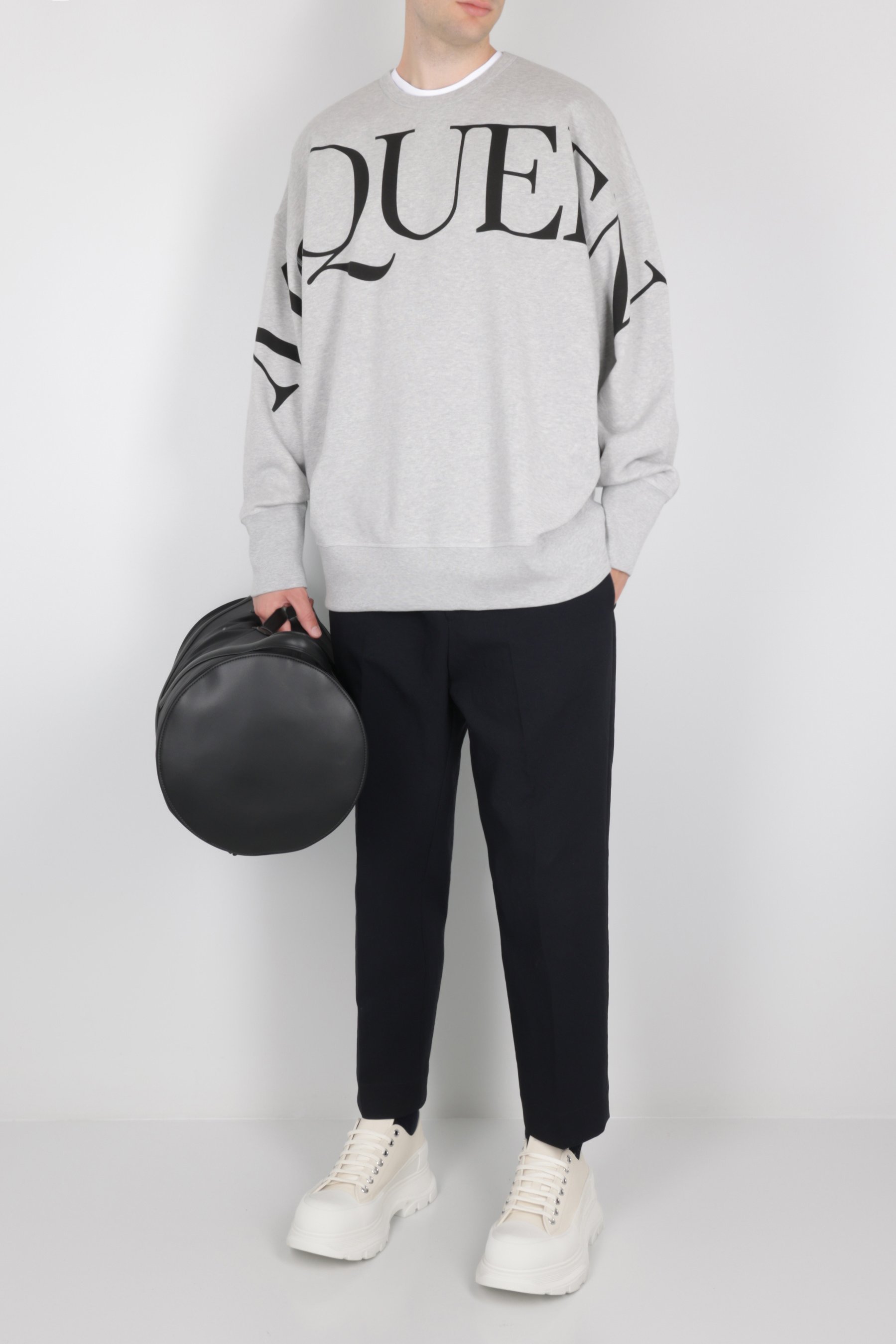 Alexander Mcqueen Logo-print Sweatshirt In Gray