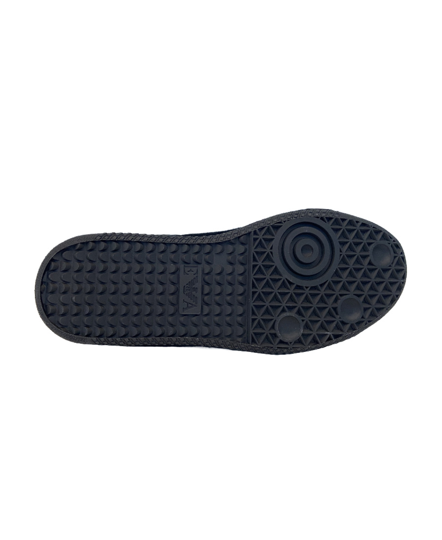 Emporio Armani Logo Details Casual Sports Shoes In Black